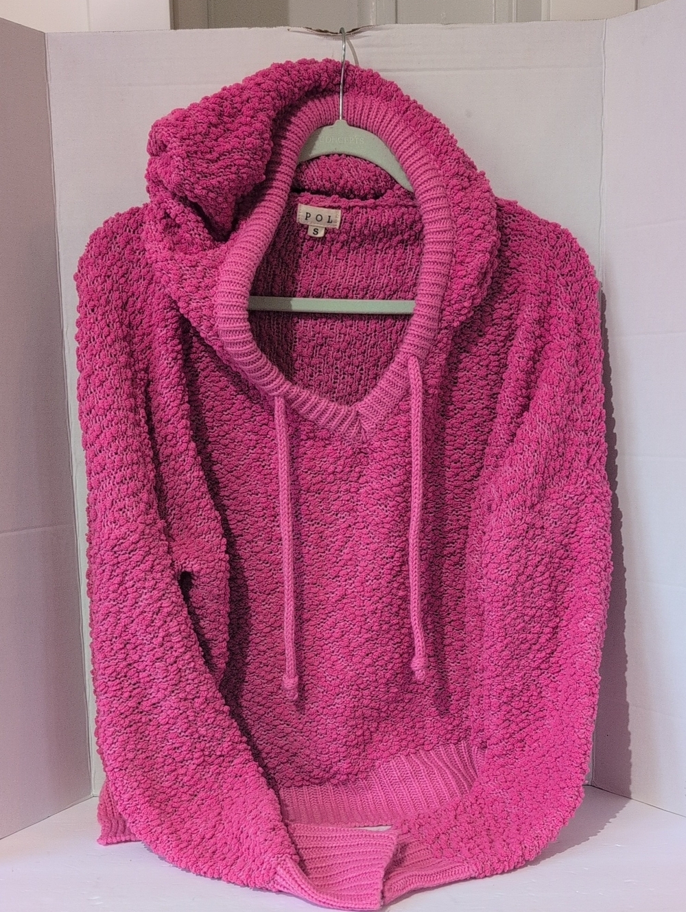 POL Hot Pink Chenille Knit Hooded V Neck Pullover, Small